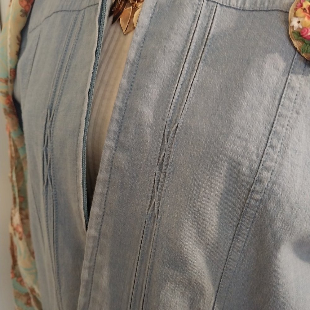 2570 Size 14 Lana Sport Upcycled Painted Zip Up Jean Jacket - Picture 4 of 7